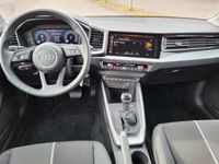 Gebraucht Audi A1 Ambiente 95 PS (69 kW) 2024 Blau SUV