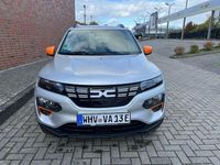 Gebraucht Dacia Spring Essentiel 33 kW (45 PS) 2023 Diamantsilbergrau Kleinwagen