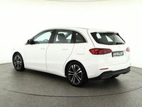 Gebraucht Mercedes B200 Progressive 150 PS (110 kW) 2024 Unilack polarweiß Van / Kleinbus