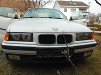 Gebraucht BMW 318 140 PS (102 kW) 1995 Weiß Coupé