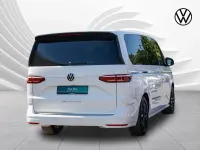 Gebraucht VW Multivan Style 150 PS (110 kW) 2025 Van / Kleinbus