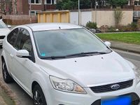 Usata Ford Focus 105 CV (77 kW) 2010 Bianco Berlina