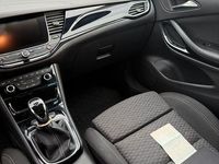Gebraucht Opel Astra Dynamic 150 PS (110 kW) 2017 Silber Limousine