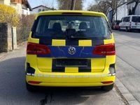 Gebraucht VW Touran Trendline 150 PS (110 kW) 2013 Weiß Van / Kleinbus