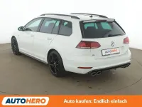 Gebraucht VW Golf VII R 301 PS (221 kW) 2020 Weiß Kombi