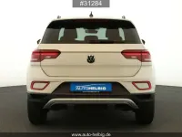 Gebraucht VW T-Roc Life 150 PS (110 kW) 2023 Grau SUV