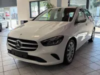 Gebraucht Mercedes B220 190 PS (139 kW) 2019 Polarweiss Kleinwagen
