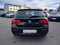 Gebraucht BMW 120 Advantage 184 PS (135 kW) 2019 Black sapphire metallic Kleinwagen