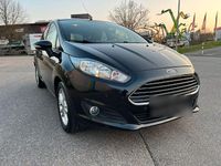 Gebraucht Ford Fiesta Trend 101 PS (74 kW) 2015 Schwarz Kleinwagen