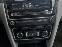 Gebraucht Skoda Superb 160 PS (117 kW) 2012 Silber Limousine