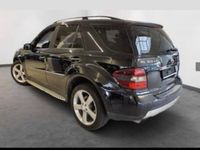 Gebraucht Mercedes ML320 224 PS (164 kW) 2008 Obsidianschwarz SUV