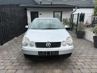 Używany VW Polo 60 KM (44 kW) 2004 Srebrny Hatchback