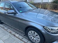 Gebraucht Mercedes C200 150 PS (110 kW) 2019 Grau Kombi