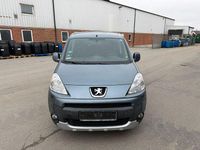 Gebraucht Peugeot Partner Tepee Allure 114 PS (83 kW) 2012 Grau Van / Kleinbus