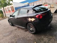 Gebraucht Alfa Romeo Giulietta 170 PS (125 kW) 2012 Schwarz Kleinwagen