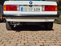 Gebraucht BMW 325 Performance 171 PS (125 kW) 1987 Weiß Cabrio