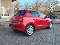 Gebraucht Suzuki Swift Comfort 83 PS (61 kW) 2022 Rot metallic Kleinwagen