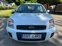 Gebraucht Ford Fusion Style 80 PS (58 kW) 2011 Weiß Kleinwagen