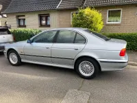 Gebraucht BMW 523 170 PS (125 kW) 1998 Silber Limousine