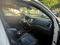 Gebraucht Hyundai Tucson 185 PS (136 kW) 2017 Weiß SUV