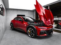 Gebraucht Ferrari Purosangue 725 PS (533 kW) 2024 Rot SUV