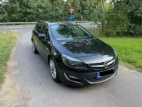 Gebraucht Opel Astra Sport 110 PS (80 kW) 2013 Grau Kombi