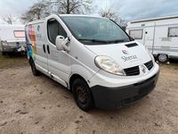 Gebraucht Renault Trafic 90 PS (66 kW) 2013 Weiß Van / Kleinbus