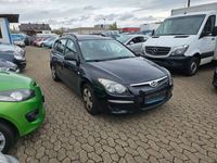 gebraucht Hyundai i30 CW 1.4 Classic