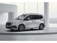 Gebraucht Mercedes T180 Style 131 PS (96 kW) 2022 Silber Van / Kleinbus