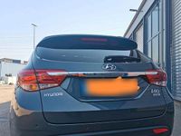 Gebraucht Hyundai i40 141 PS (103 kW) 2015 Grau Limousine