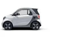 Gebraucht Smart ForTwo Electric Drive Passion 60 kW (82 PS) 2024 Bodypanels in white Cabrio