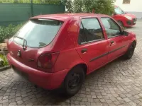 Brugt Ford Fiesta 60 HK (44 kW) 1999 Rød Hatchback