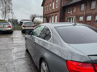Gebraucht BMW 325 204 PS (150 kW) 2010 Grau Coupé