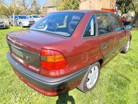 Usata Opel Astra 72 CV (52 kW) 1994 Rosso Berlina
