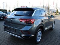 Gebraucht VW T-Roc Style 150 PS (110 kW) 2025 Grau SUV