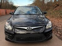 Gebraucht Hyundai i30 90 PS (66 kW) 2012 Schwarz Kombi