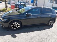 Gebraucht VW Golf VIII Active 130 PS (95 kW) 2022 Grau Limousine