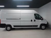 Gebraucht Opel Movano 140 PS (102 kW) 2022 Casabl/arctic/eisweiss/kaolin Van / Kleinbus