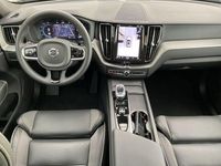 Gebraucht Volvo XC60 Plus 197 PS (144 kW) 2024 Vapour grey SUV