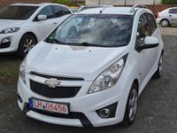 Second-hand Chevrolet Spark 82 CP (60 kW) 2010 Alb Hatchback