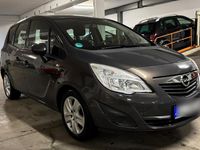 Gebraucht Opel Meriva Active 120 PS (88 kW) 2013 Grau Van / Kleinbus