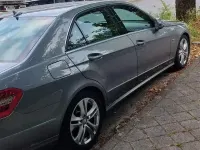 Gebraucht Mercedes E250 Avantgarde 204 PS (150 kW) 2009 Grau Limousine