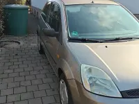 Second-hand Ford Fiesta 80 CP (58 kW) 2004 Gri Hatchback