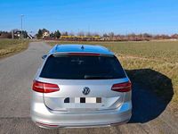 Gebraucht VW Passat 150 PS (110 kW) 2017 Silber Kombi