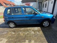 Second-hand Mazda Demio 63 CP (46 kW) 2000 Albastru Hatchback