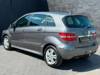 Gebraucht Mercedes B200 136 PS (100 kW) 2008 Grau Van / Kleinbus