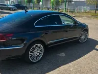 Second-hand VW CC 140 CP (102 kW) 2012 Negru Berlinǎ