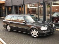 Gebraucht Mercedes E300 AMG 272 PS (200 kW) 1991 Schwarz Kombi