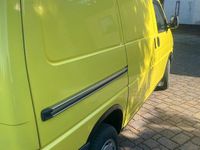 Second-hand VW Transporter 68 CP (50 kW) 1998 Galben Van
