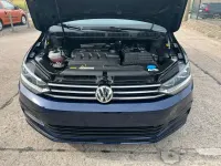 Gebraucht VW Touran Comfortline 150 PS (110 kW) 2016 Blau Van / Kleinbus